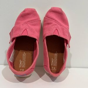 Pink Toms T9 Girls Shoes